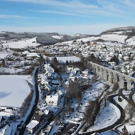 Jagdschloesschen Bed & Breakfast