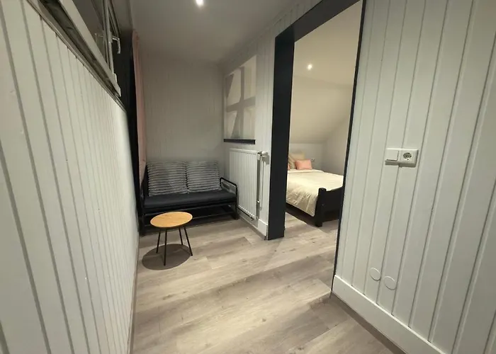 B&B Jagdschloesschen 3*